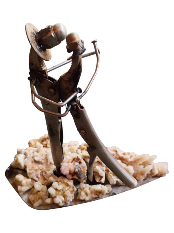 Dance amongst the crystal fields, tool sculpture 30 x 16 x 27cm, 1.66kgs