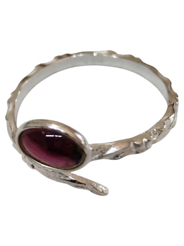 Garnet ring in 925 silver, Oval, size 6