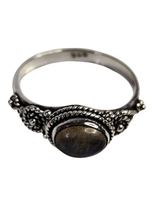 Labradorite ring in 925 silver, Oval cut, size 10