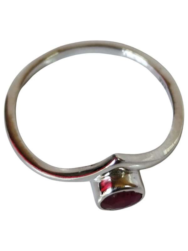 Ruby ring in 925 silver, Round, size 5