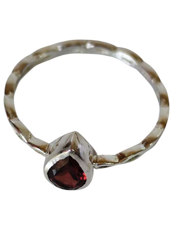 Garnet ring in 925 silver, Pear, size 9