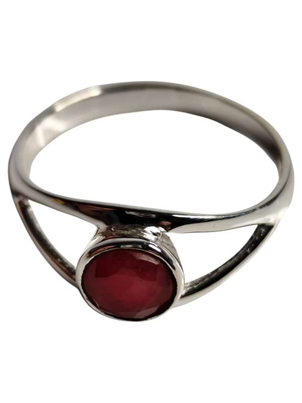 Ruby ring in 925 silver, Round cut, size 8