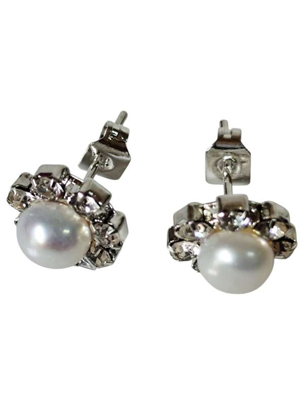 Pair of Freshwater pearl flower with rhinestones for petals Stud Earrings