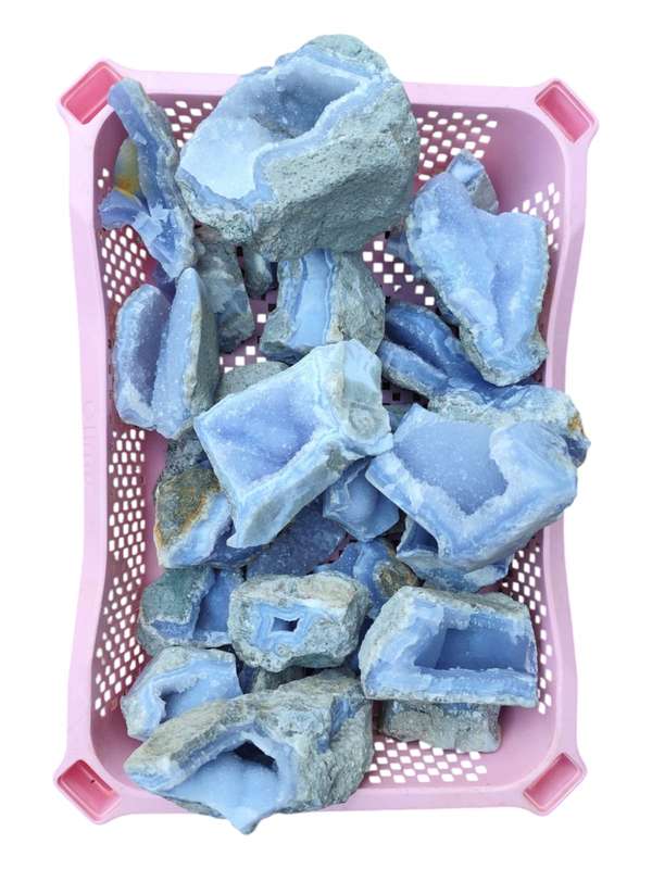Assorted Rough Blue agate pieces, Malawi, 0.4-1.5kg