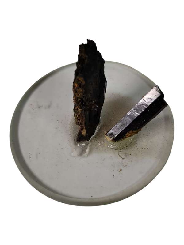 Aegerine, Zomba in Malawi, 0.5-1.1 x 0.4 x 1.2-1.9cm, 9.2grams