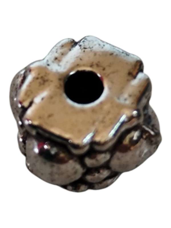 Stainless steel circular patterned, 7.2 x 5.8 x 4.6mm, 1.8mm hole