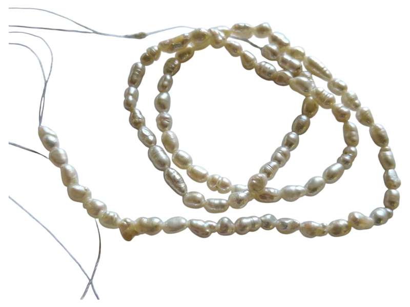 Freshwater rice pearl string, Cream, 36.5cm length of strand, 3-3.5mm thick