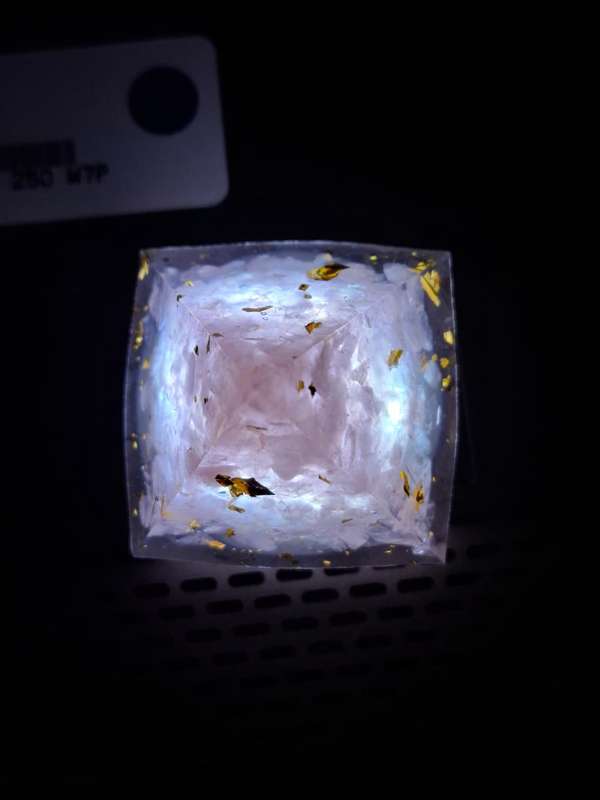 USB night light, Rose quartz chip with gold leaf resin pyramid