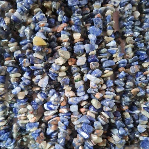 Sodalite chip string, 80cm long, 4-10mm chips