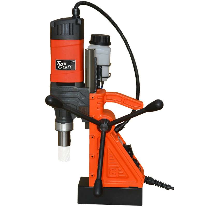 TORK CRAFT - MAG BASE CORE DRILL 35MM 810RPM 16000N 210 MM STROKE INNER LUBE 220VTCMD0035WO