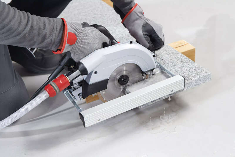 FLEX - "Circular Diamnod Saw, with GFCI breaker, 170mmx22.2mm, 0-45° mitre" - CS 60 WET