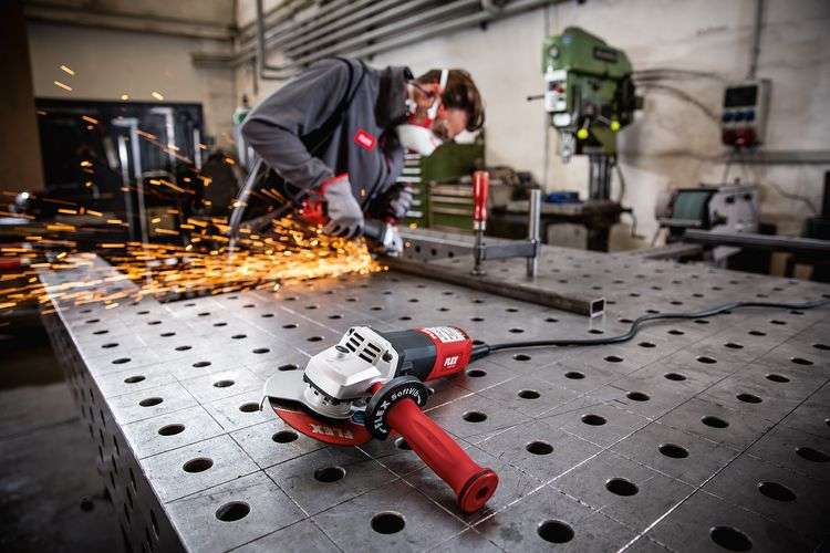 FLEX - Angle Grinder, microprocessor control with soft start - LE15 11 125
