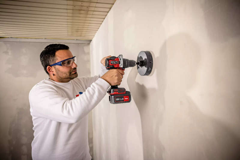 FLEX - 2 Speed brushless cordless impact drill 18V with turbo mode, 70/158Nm c/w 2x 5.0Ah batteri...