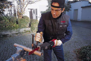 FLEX - VARIABLE SPEED SABRE SAW  1300W - SR602VV