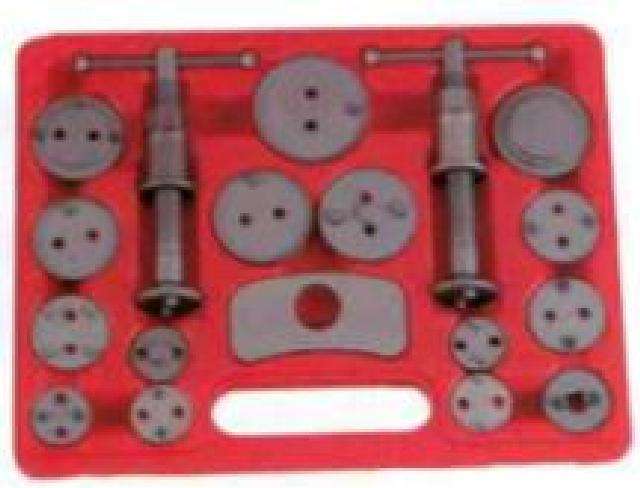 FORCE 18PC UNIVERSAL CALIPER WIND BACK KIT(FITS MOST CARS)  FO65805
