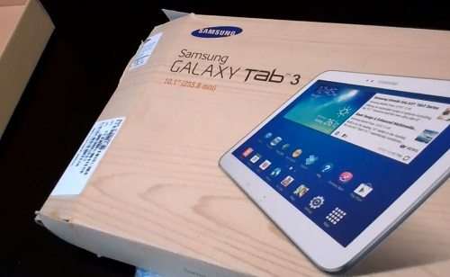 Samsung Galaxy Tab 3 10.1' 32GB WiFi + Cellular | P5200 | Spares or repairs