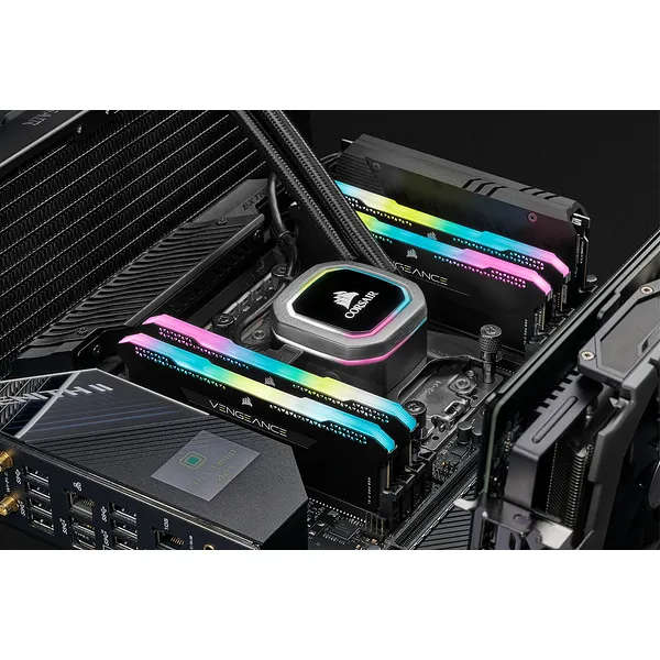 Corsair Vengeance CMH16GX4M2E3200C16 |  16 GB |  2 x 8 GB |  DDR4 |  3200 MHz