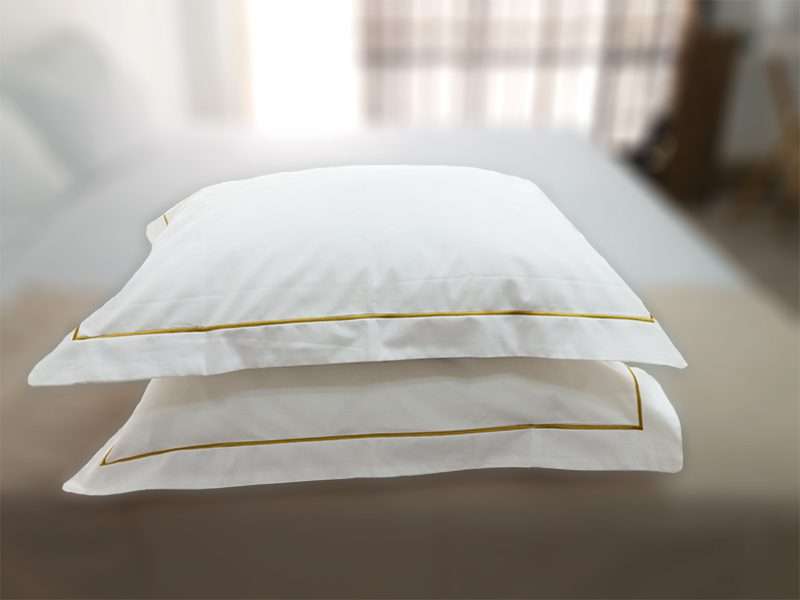 Rey's Fine Linen - Premium Collection - Oxford Gold Satin Stitch Pillow Cover Set