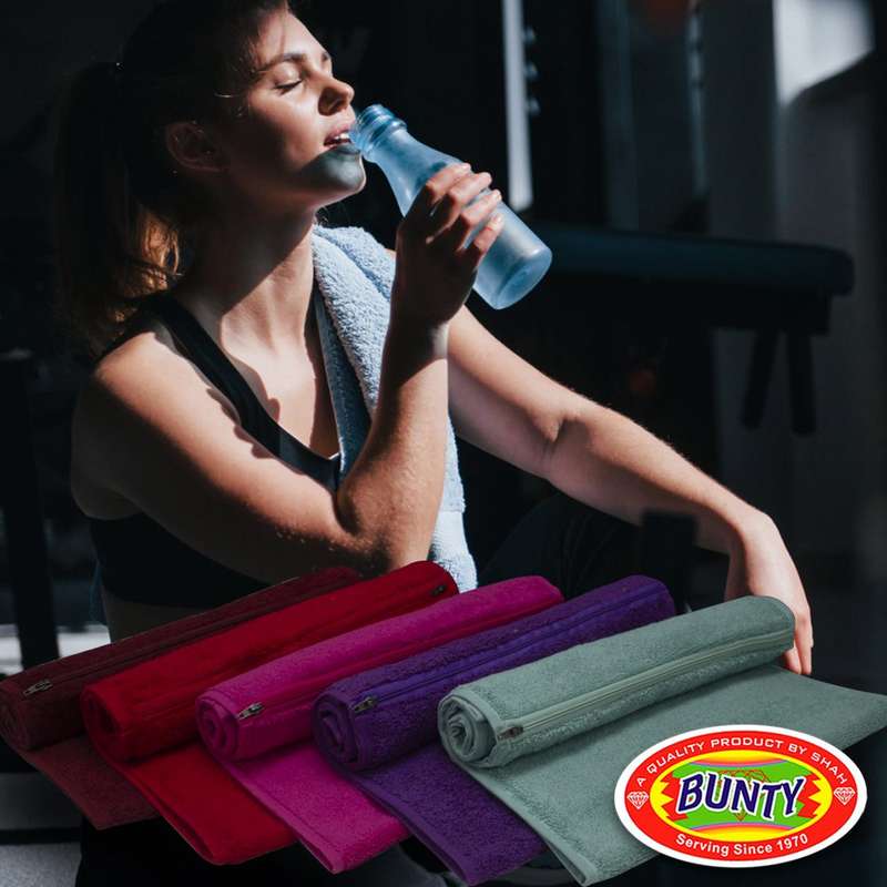 Bunty's Plush Gym Towel 450 GSM with Zip Pocket  - 100 Piece Pack