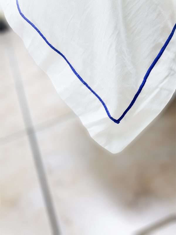 Rey's Fine Linen - Egyptian Collection - Oxford Victoria Blue Satin Stitch Pillow Cover Set