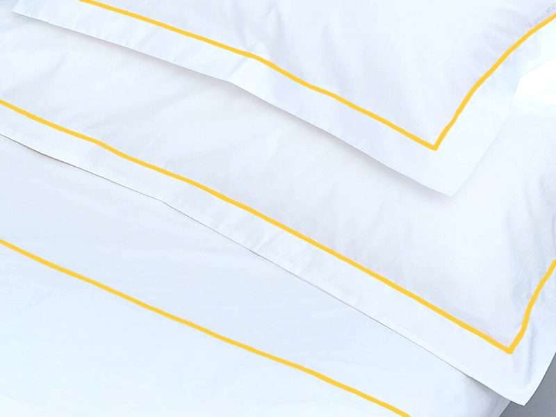 Rey's Fine Linen - Premium Collection - Oxford Gold Satin Stitch Duvet Cover Set