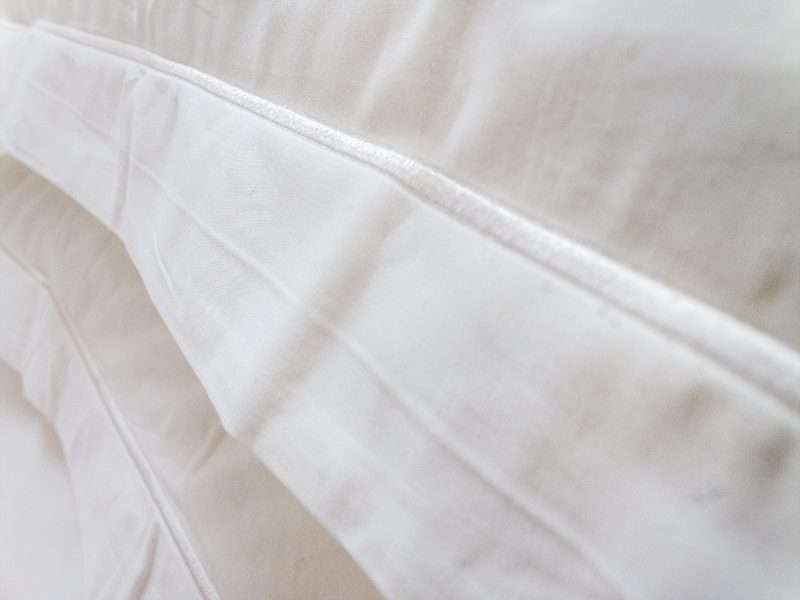 Rey's Fine Linen - Premium Collection - Oxford Optical White Satin Stitch Duvet Cover Set