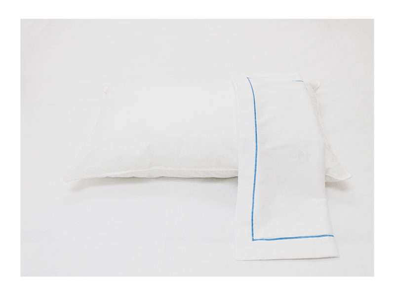 Rey's Fine Linen - Premium Collection - Oxford Crystal Blue Satin Stitch Pillow Cover Set
