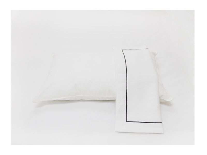 Rey's Fine Linen - Egyptian Collection - Oxford Castlerock Satin Stitch Pillow Cover Set