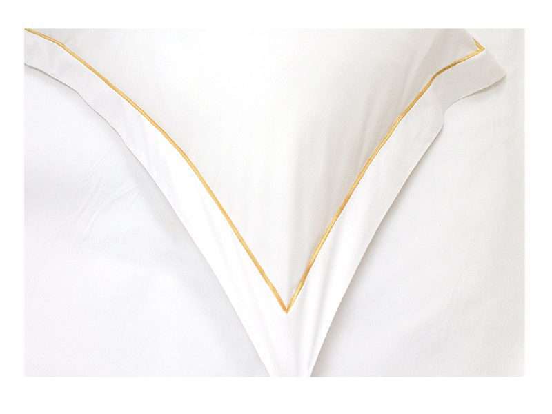 Rey's Fine Linen - Premium Collection - Oxford Gold Satin Stitch Pillow Cover Set