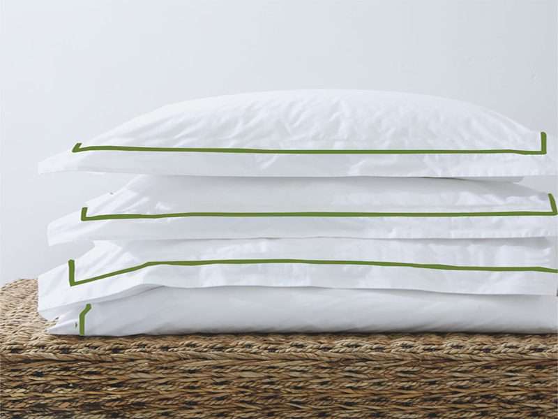 Rey's Fine Linen - Premium Collection - Oxford Olive Green Satin Stitch Duvet Cover Set