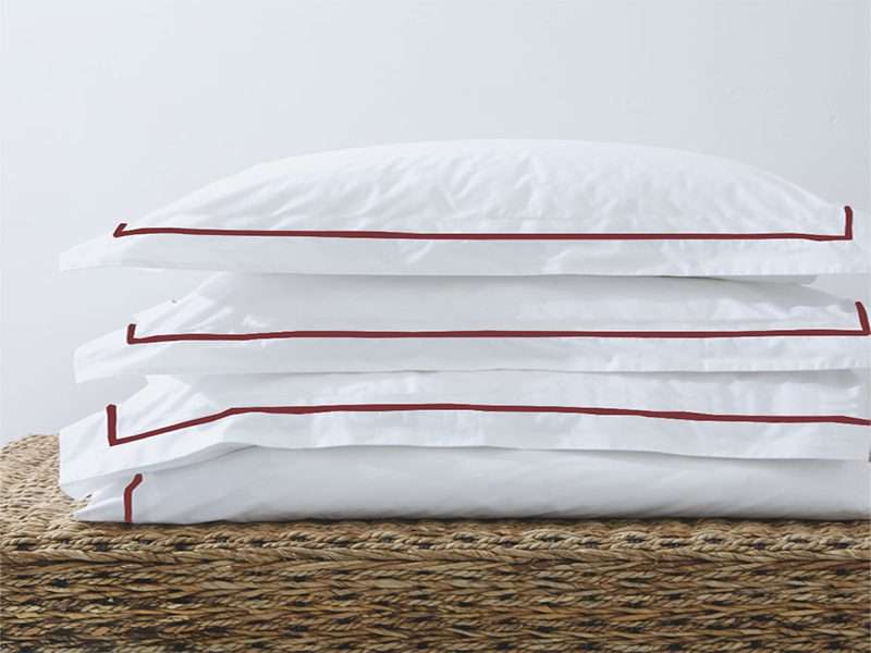 Rey's Fine Linen - Premium Collection - Oxford Red Pear Satin Stitch Pillow Cover Set