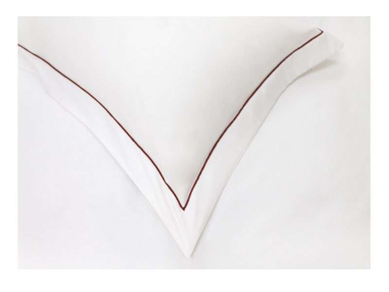 Rey's Fine Linen - Premium Collection - Oxford Red Pear Satin Stitch Pillow Cover Set