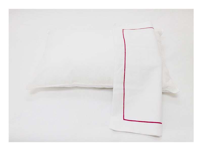 Rey's Fine Linen - Premium Collection - Oxford Fuchsia Purple Satin Stitch Pillow Cover Set