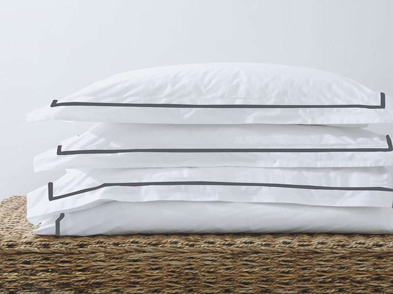 Rey's Fine Linen - Egyptian Collection - Oxford Castlerock Satin Stitch Duvet Cover Set