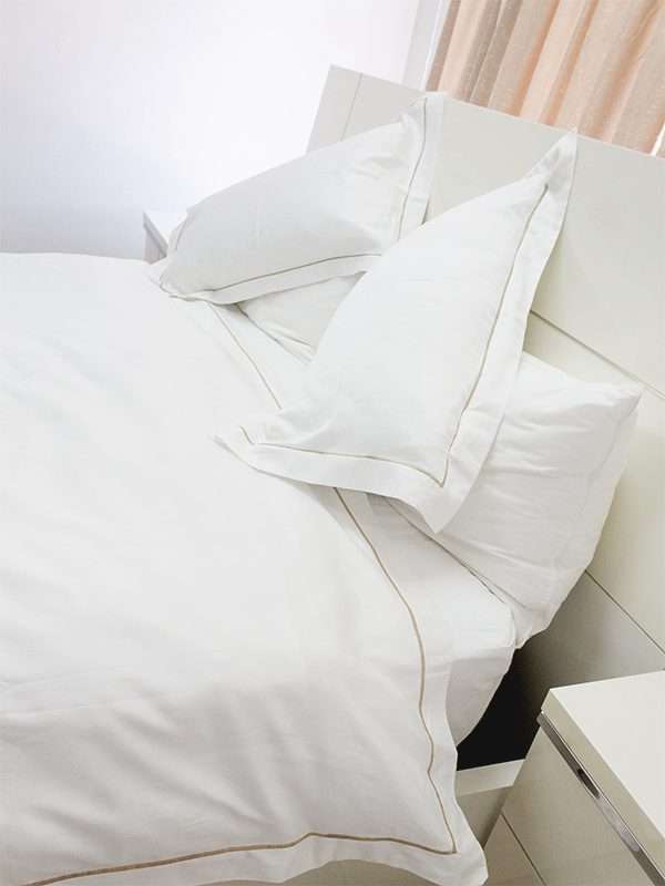 Rey's Fine Linen - Premium Collection - Oxford Beige Satin Stitch Duvet Cover Set