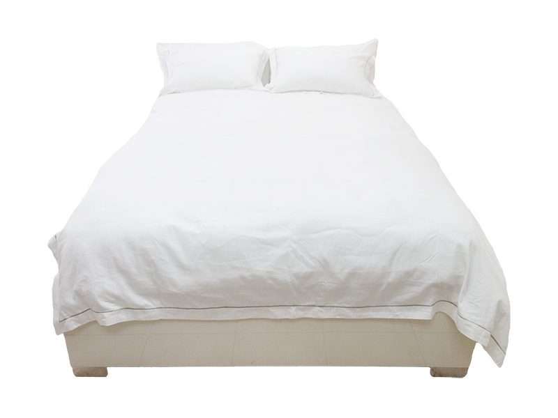 Rey's Fine Linen - Egyptian Collection - Oxford Wedding Bells Satin Stitch Duvet Cover Set