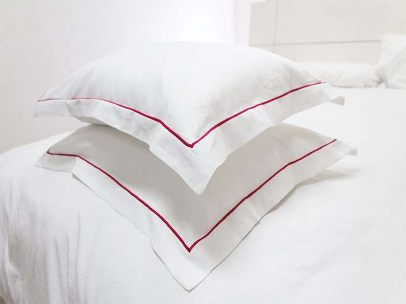 Rey's Fine Linen - Premium Collection - Oxford Fuchsia Purple Satin Stitch Duvet Cover Set