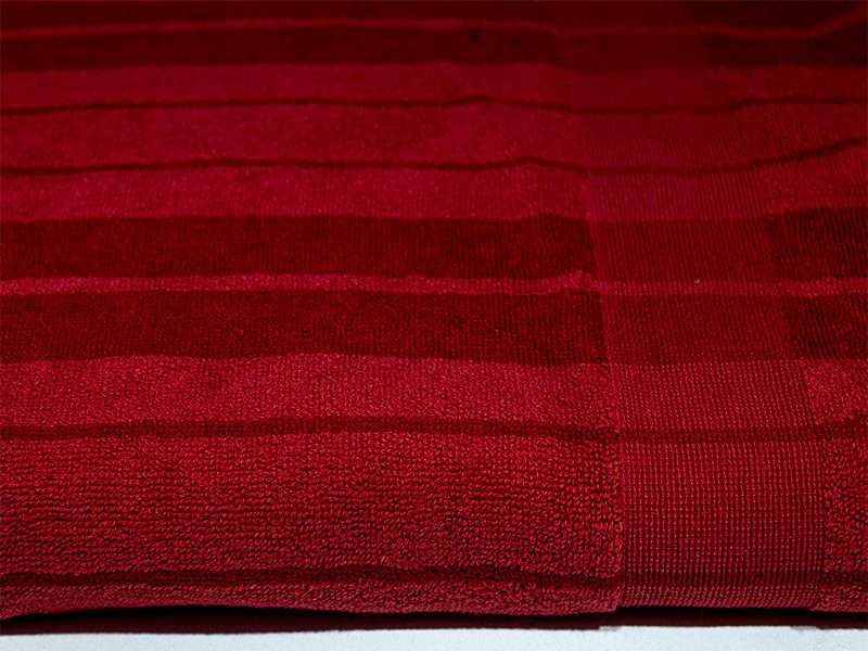 Bunty's Surplus Bath Sheet - Design 048