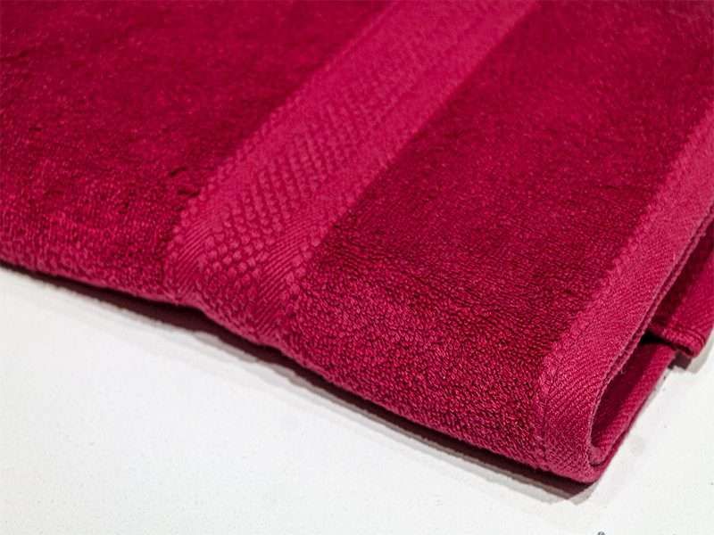Bunty's Surplus Bath Towel - Design 028