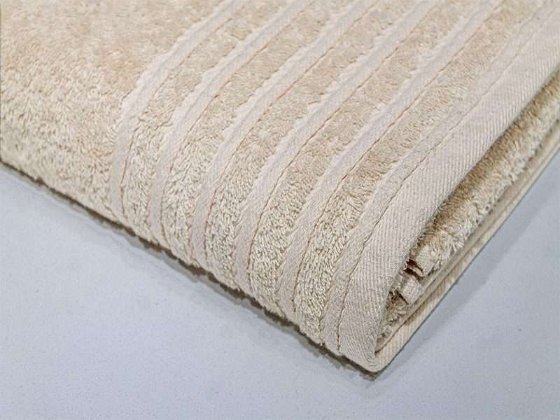Bunty's Surplus Bath Sheet - Design 021