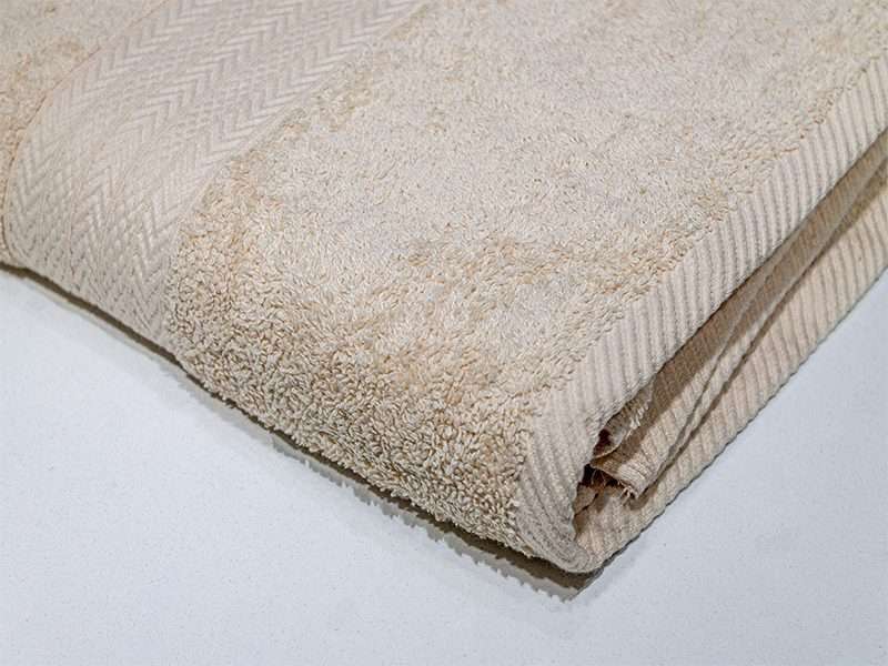 Bunty's Surplus Bath Sheet - Design 052
