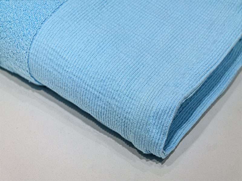 Bunty's Surplus Bath Sheet - Design 069