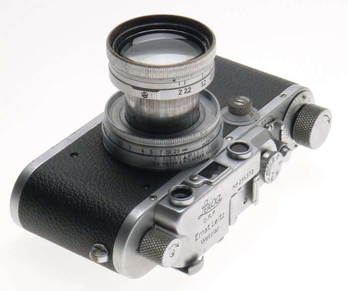 SUMMITAR 1:2 f=5cm VINTAGE LENS IIIa CHROME LEICA 35mm FILM CAMERA USED 1:2/50mm