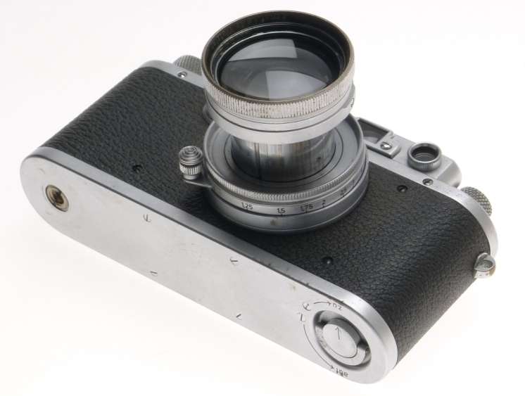 SUMMITAR 1:2 f=5cm VINTAGE LENS IIIa CHROME LEICA 35mm FILM CAMERA USED 1:2/50mm