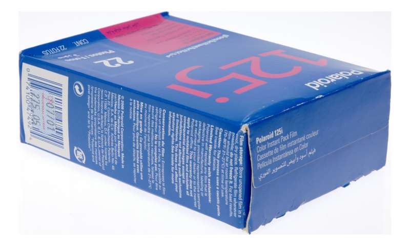 Polaroid 125i Gloss Color Instant Pack Film Sealed Exp.07/08