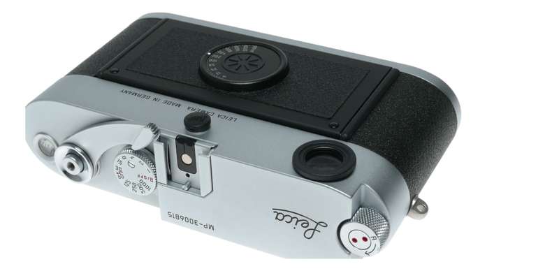 Leica MP 0.72 Rangefinder 35mm film Camera Chrome boxed UNUSED set