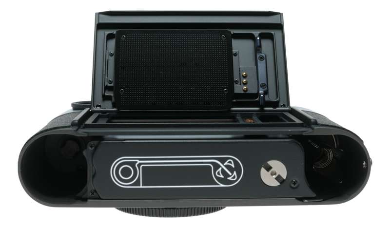 Leica MP 0.72 Rangefinder 35mm film Camera Chrome boxed UNUSED set