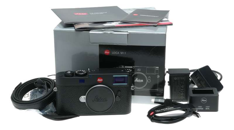 Leica M11 Digital Rangefinder Camera Black body beautiful boxed