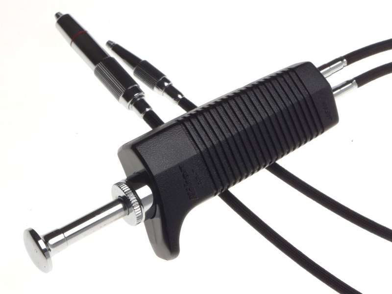 NIKON AR-7 double shutter release cable twing type stereo pistol grip black mint