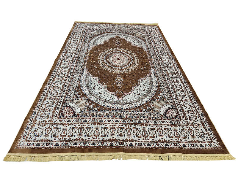 Beautiful Kashan Design Machine Made Carpet - 400 x 300 CM